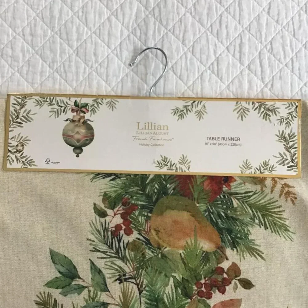 TABLE RUNNER French Farmhouse Lillian August 16